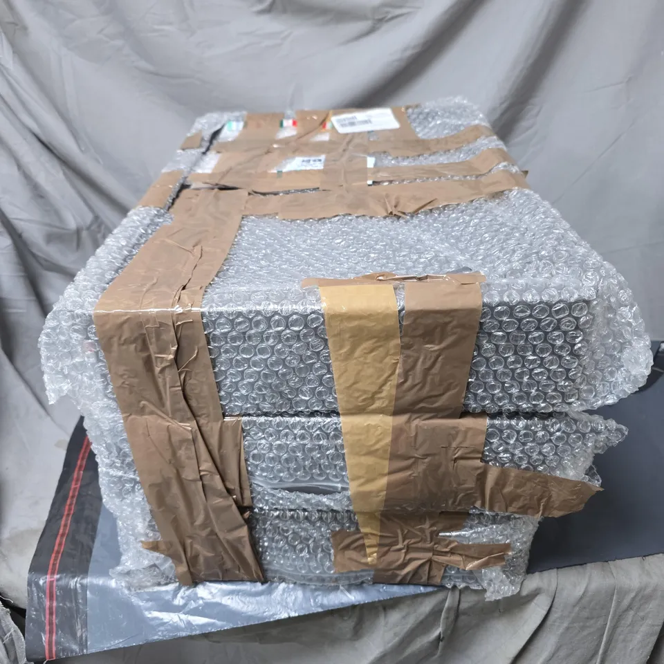 ORGANISED OPTIONS SET OF 3 42L COLLAPSIBLE STORAGE BOXES. UNBOXED