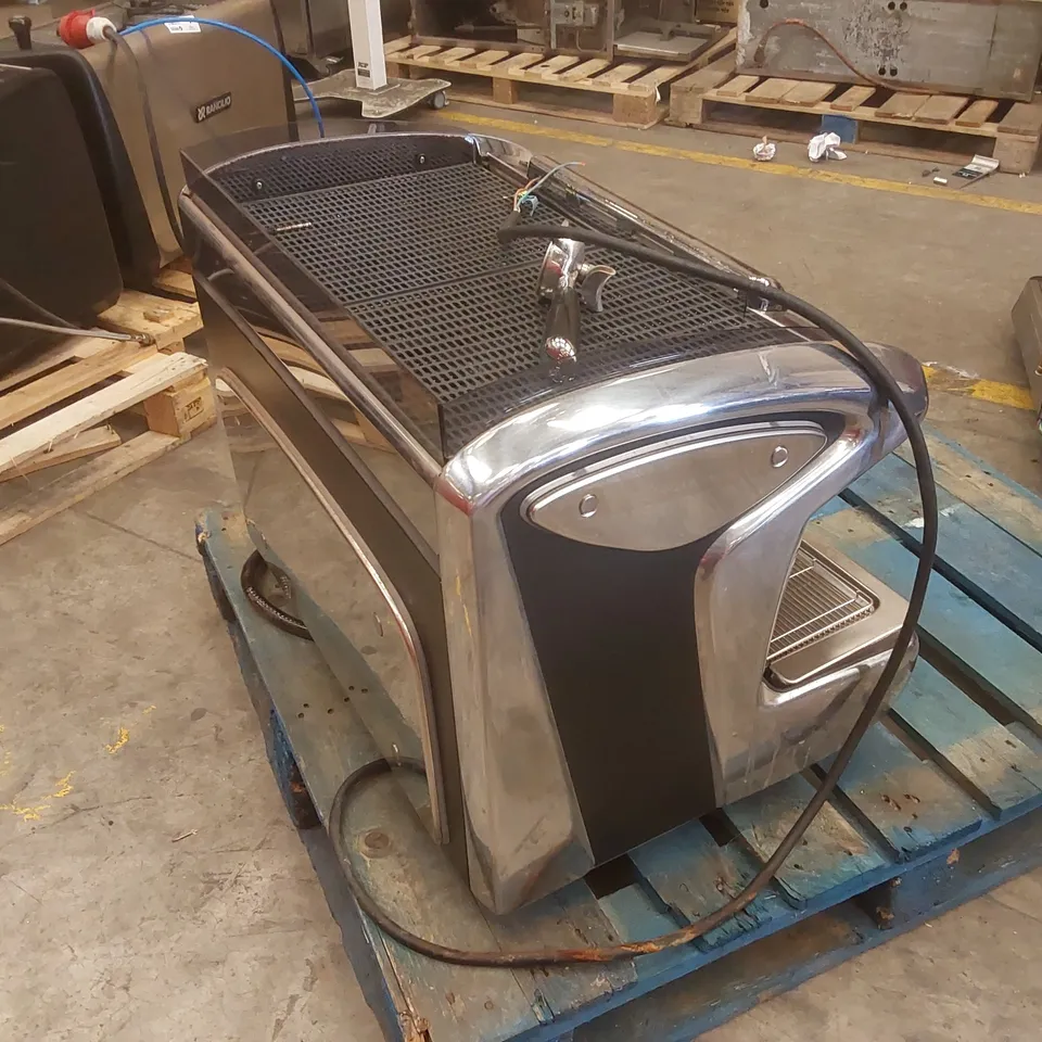 FAEMA EMBLEMA 2 GROUP COMMERCIAL TALL CUP COFFEE MACHINE