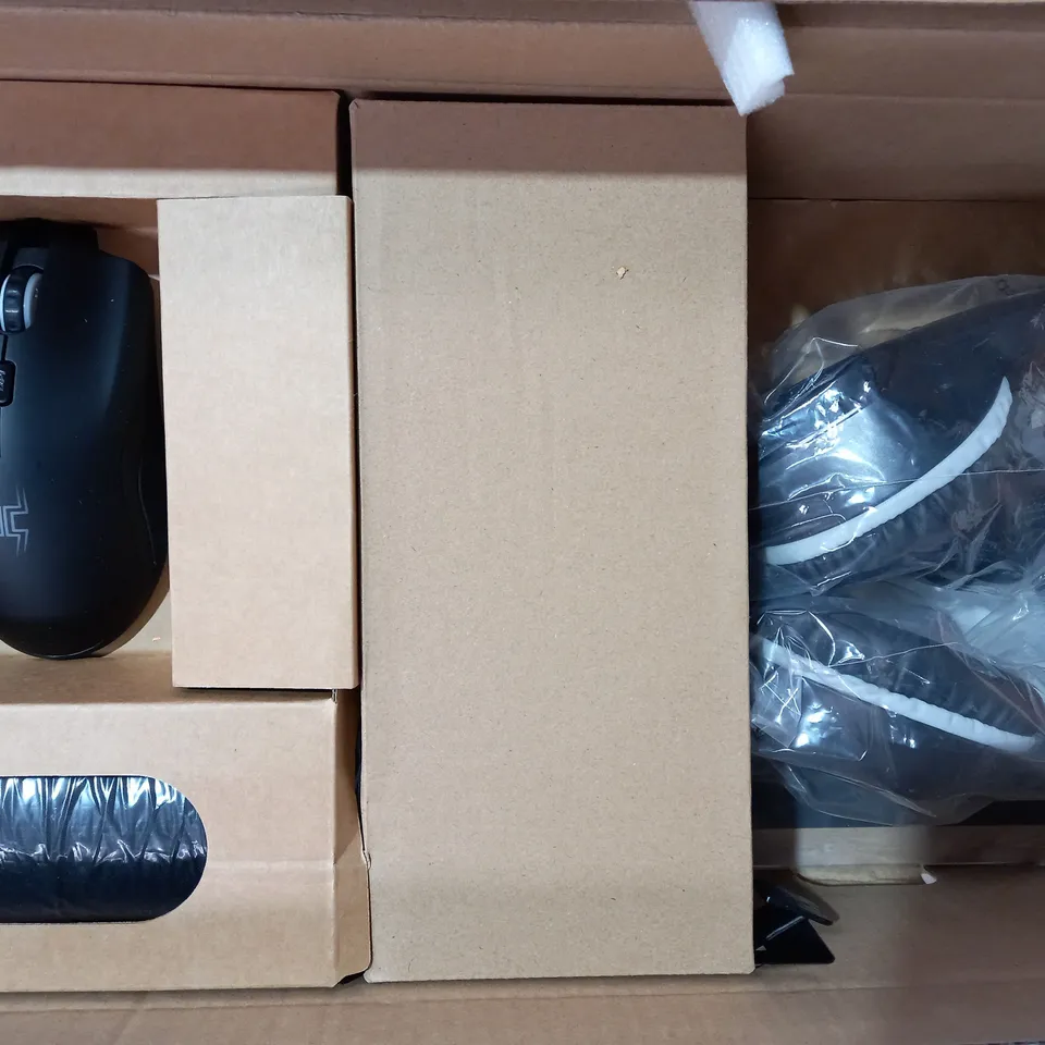 BLACKWEB 4-IN-1 GAMING KIT