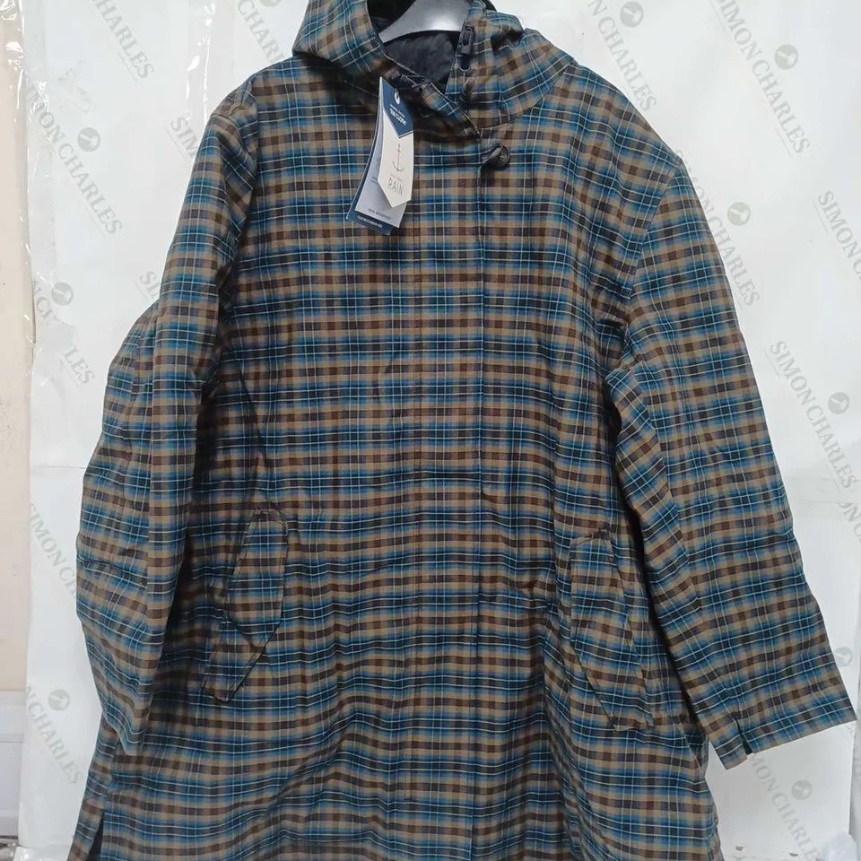 SEASALT CORNWALL RAIN SALSTONE COAT IN BRIAR CROFT DARK KNIGHT - UK 22
