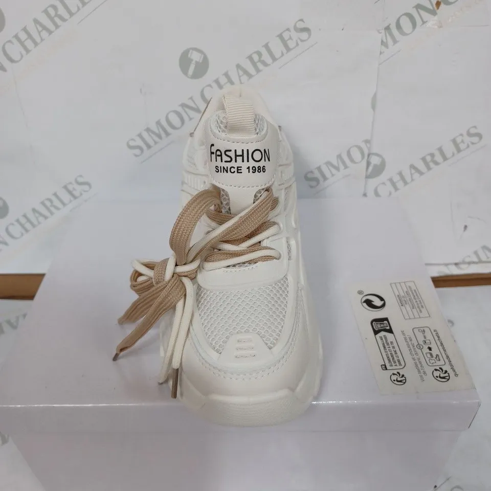 BOXED PAIR OF FASHION SINCE 1986 TRAINERS - WHITE / SIZE: 35 EU