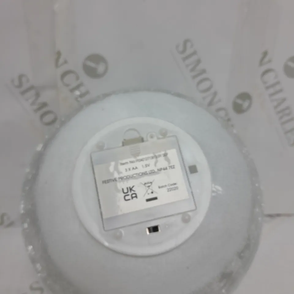 DECORATIVE CHRISTMAS GLASS BALL 