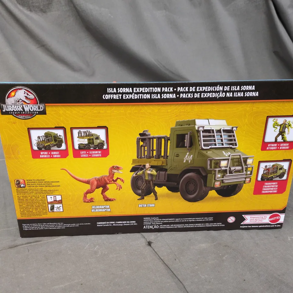 JURASSIC WORLD ISLA SORNA EXPEDITION PACK – LEGACY COLLECTION VEHICLE WITH DINOSAURS