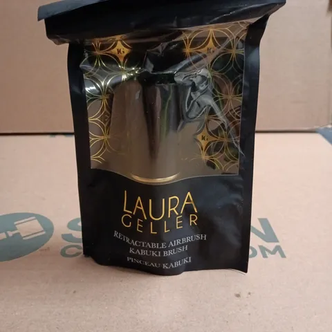 LAURA GELLER RETRACTABLE AIRBRUSH KABUKI BRUSH
