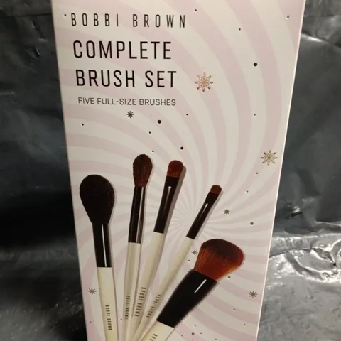BOBBI BROWN COMPLETE 5 PIECE MAKE-UP BRUSH SET