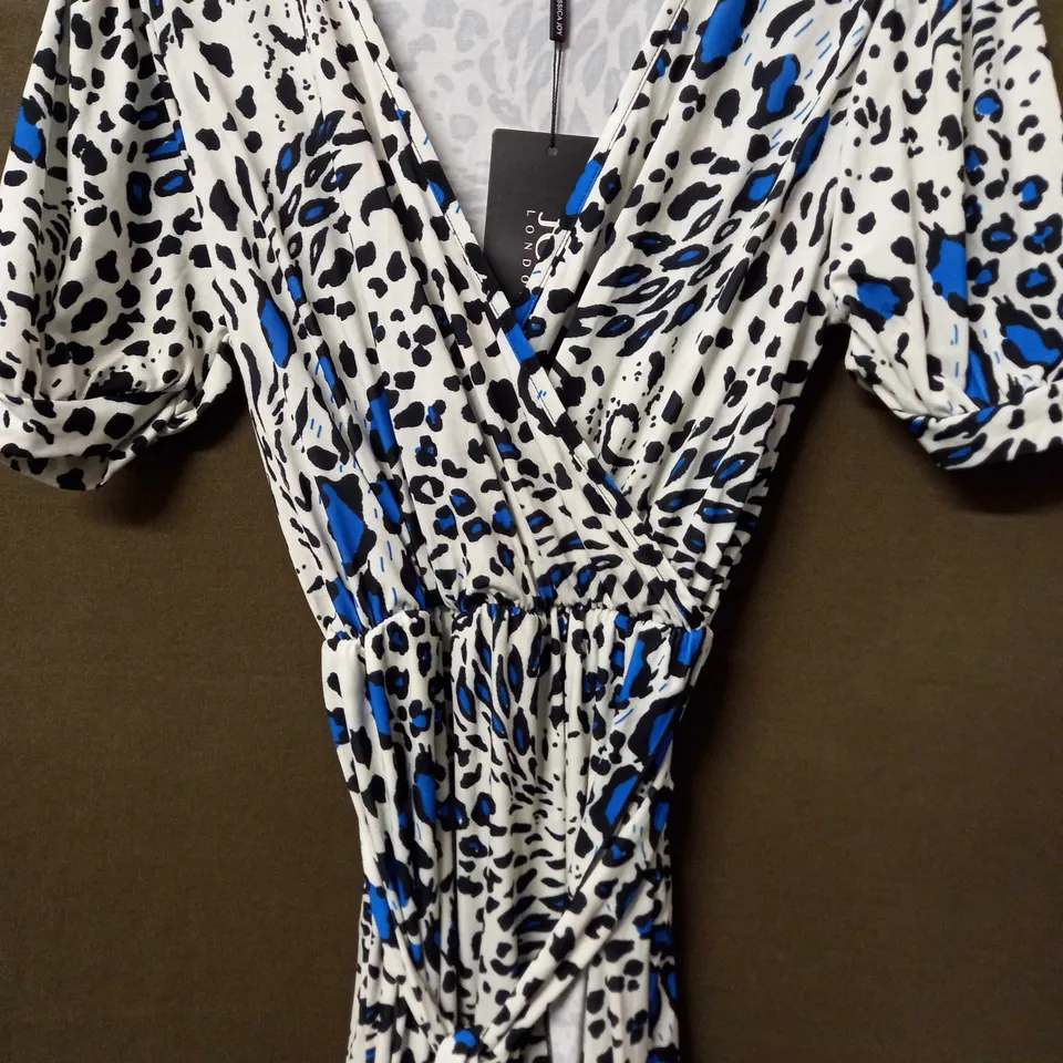 JESSICA JOY LONDON ANIMAL PRINT PUFFY SLEEVE MAXI DRESS IN WHITE - SIZE 12