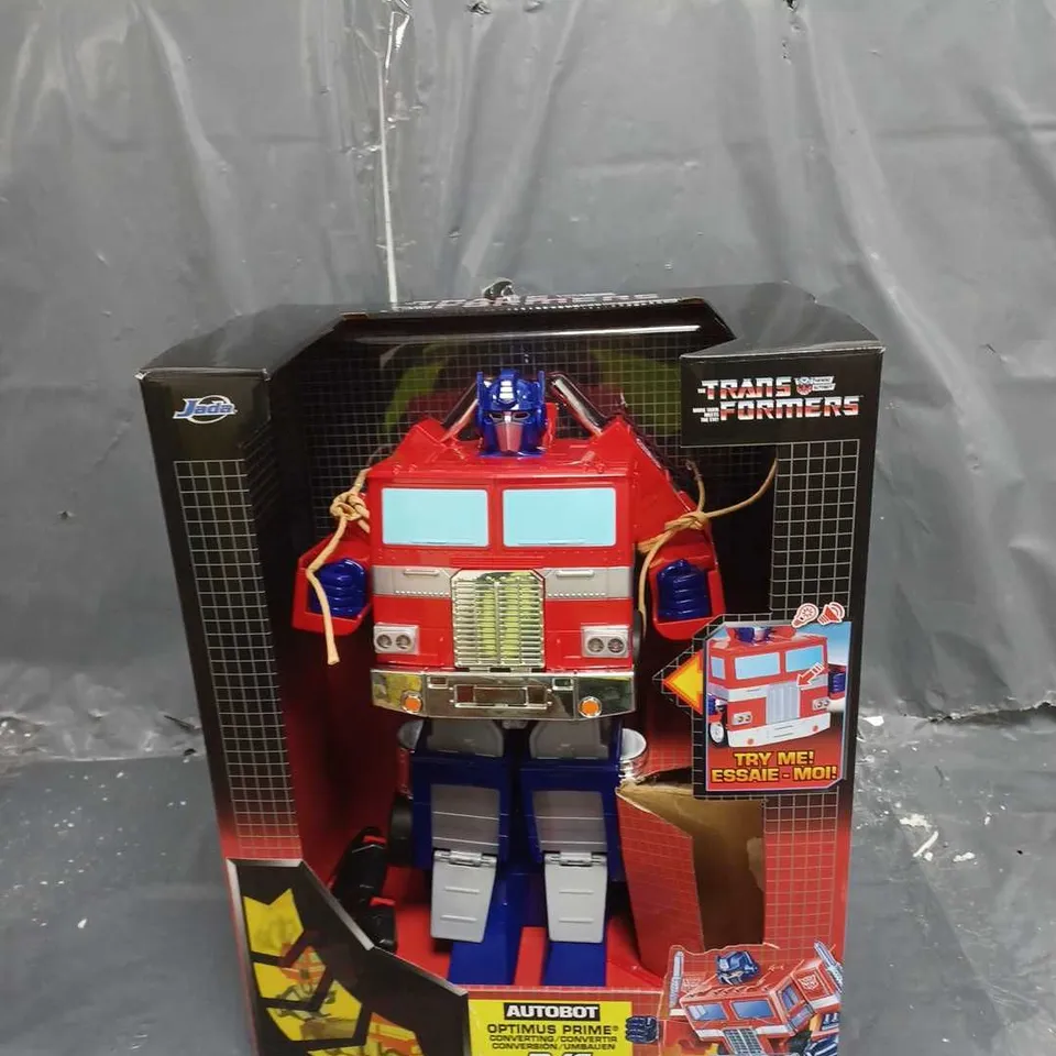 Transformers Remote Control Transforming Optimus Prime