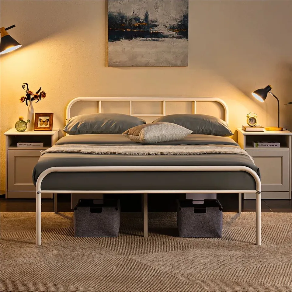 BOXED YAHEETECH BYRAM BED FRAME - WHITE // SIZE: 135 X 190cm (1 BOX)