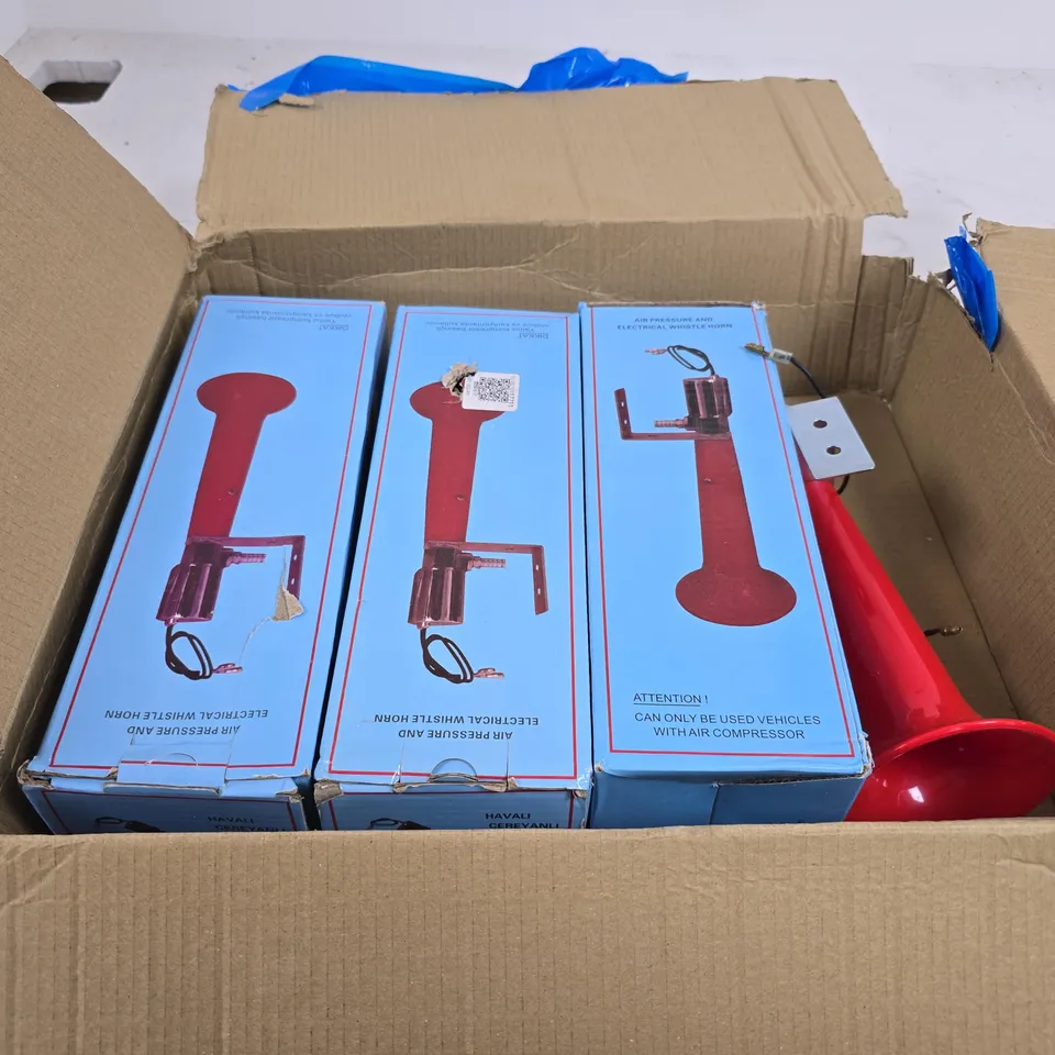 BOX OF 4 X AIR PRESSURE AND ELECTRICAL WHISTLE HORN