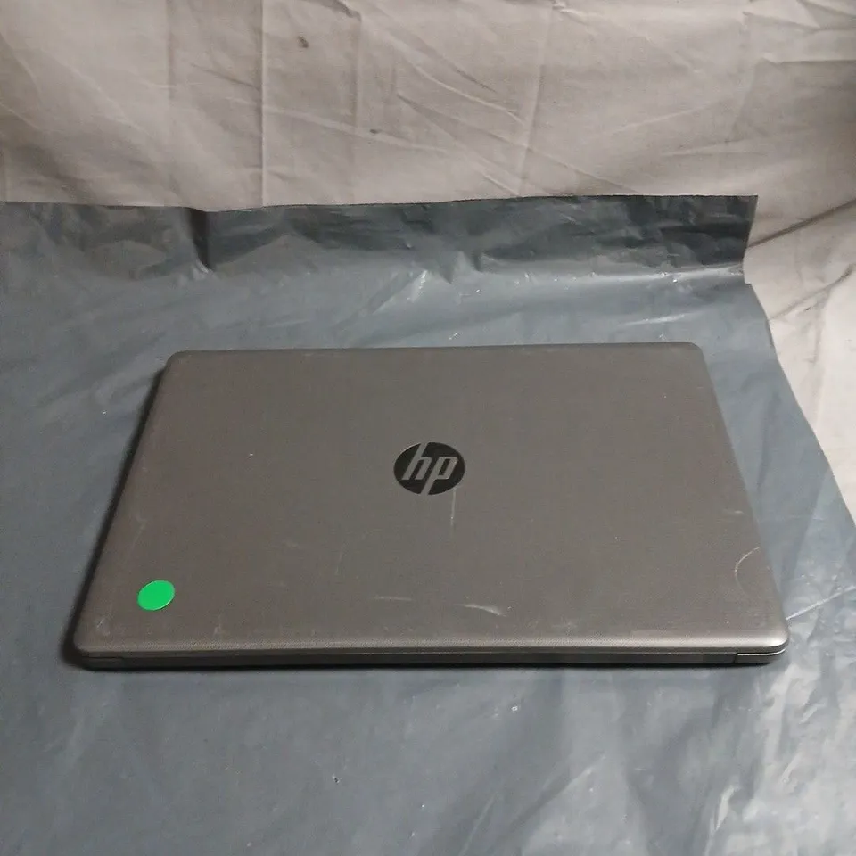 HP 250 G7 LAPTOP