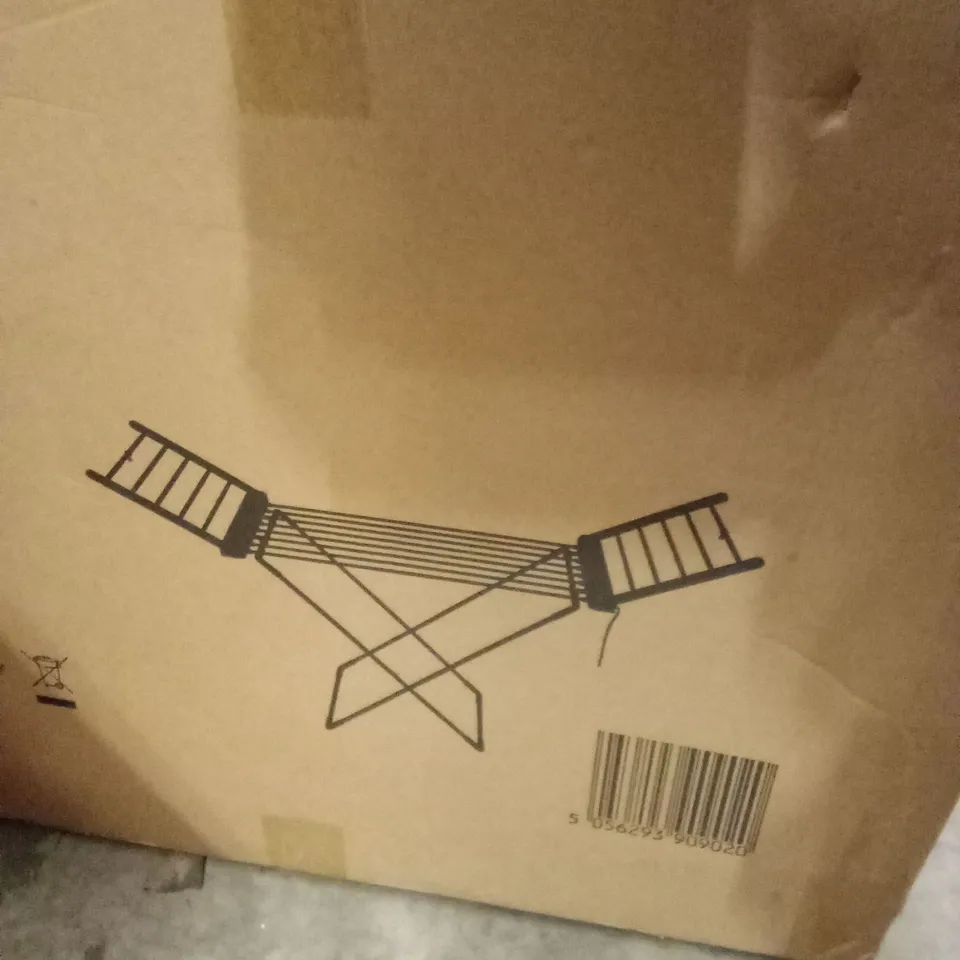 ELECTRIC CLOTHES AIRER 