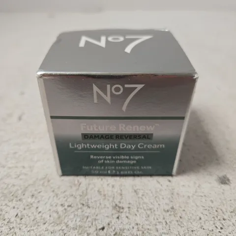 NO7 FUTURE RENEW DAMAGE REVERSAL LIGHTWEIGHT DAY CREAM