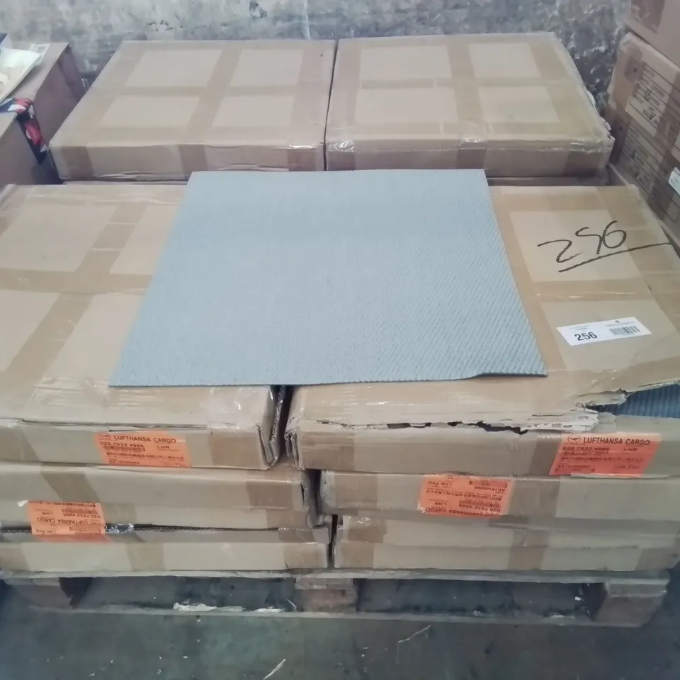 20 BOXES OF BRAND NEW BLACK AND WHITE WOVEN VINYL SQUARE FLOOR TILES