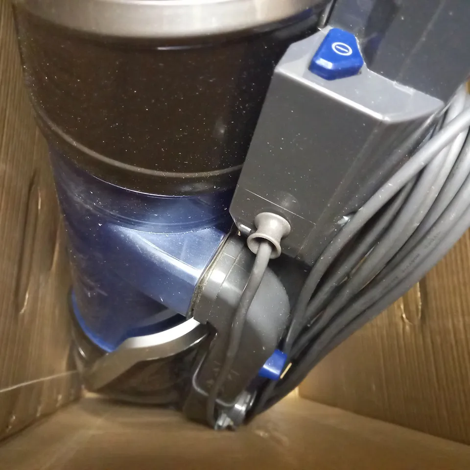 HOOVER H-UPRIGHT 500 VACUUM CLEANER