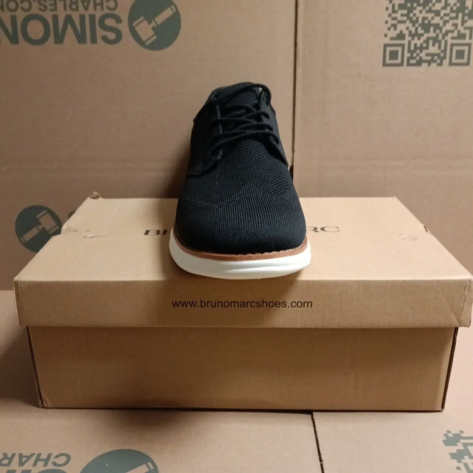 BOXED PAIR OF BRUNO MARC SHOES IN BLACK SIZE UK 11