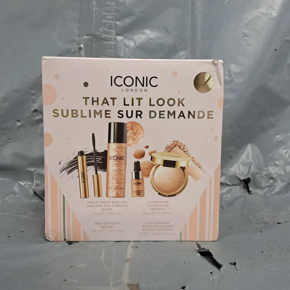 BOXED ICONIC THAT LIT LOOK BEAUTY SET