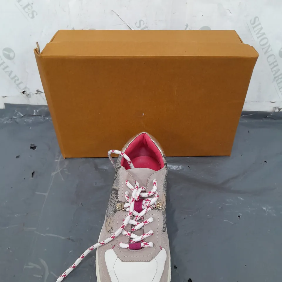 BOXED PAIR OF WHITE STUFF PINK/BROWN SNAKE PRINT TRAINERS SIZE 6