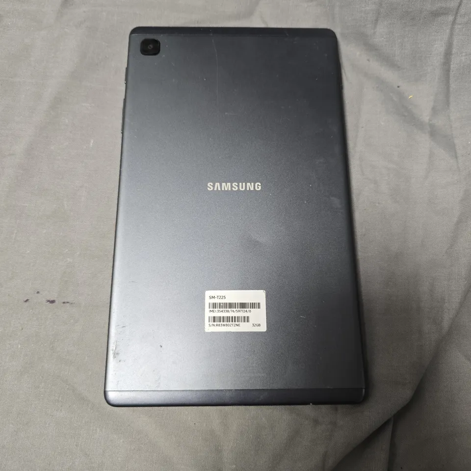 SAMSUNG GALAXY TABLET SM-T225 32GB - DARK GRAY