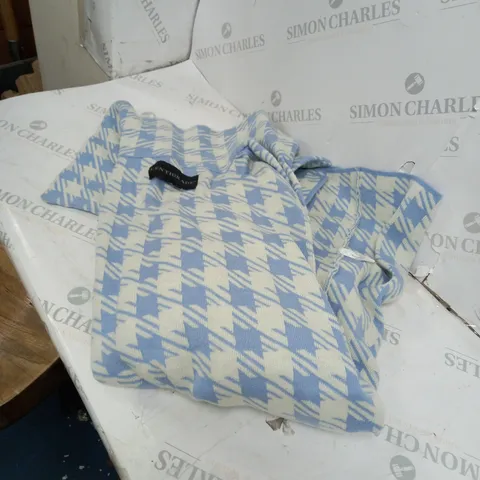 CENTIGRADE BLUE AND WHITE COTTON ZIP COTTON JACKET M