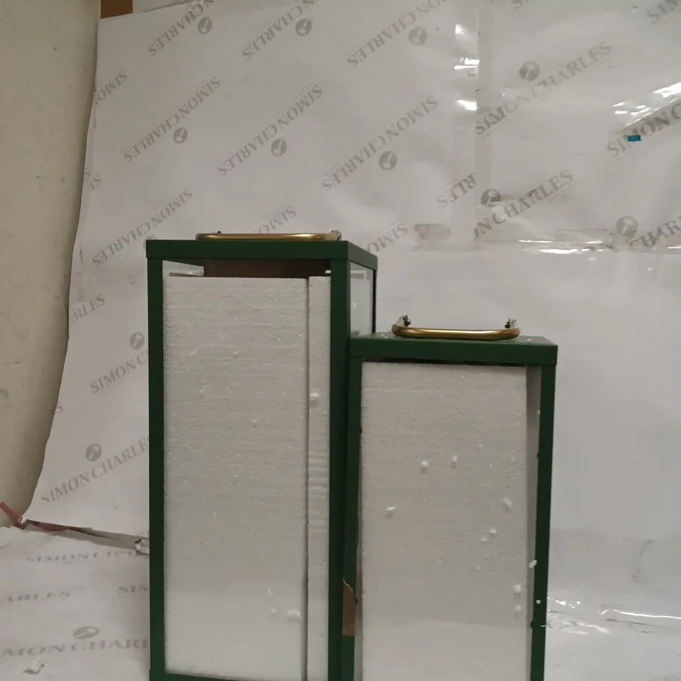 BUNDLEBERRY BY AMANDA HOLDEN SET OF 2 SQUARE LANTERNS WITH REMOVABLE LAMPS