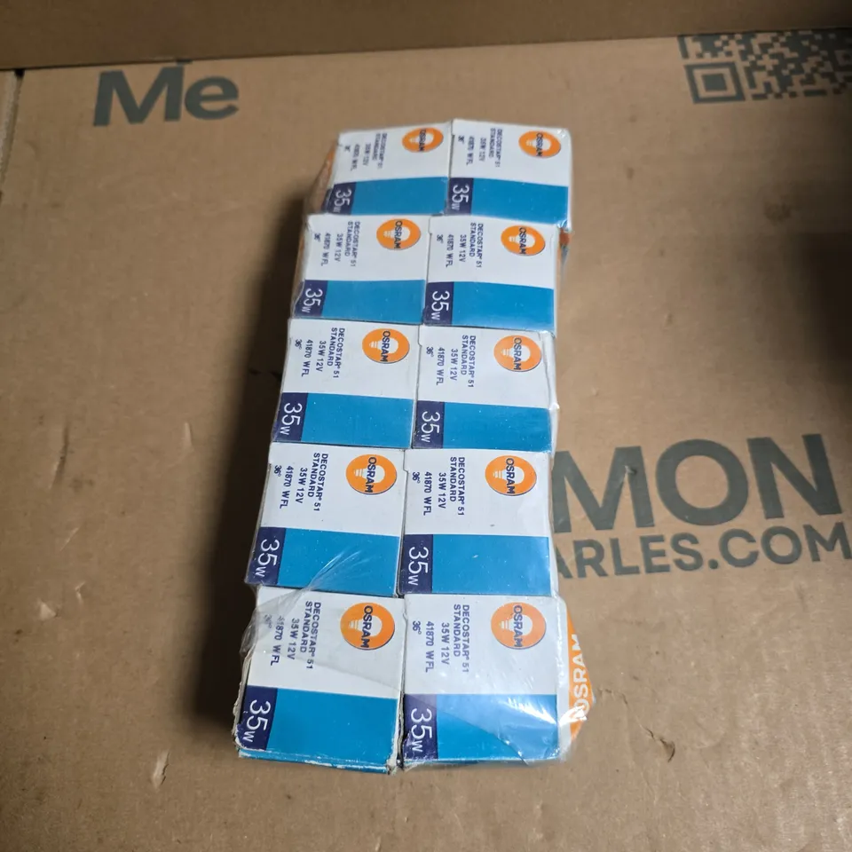 PALLET OF ASSORTED ITEMS INCLUDING OSRAM LIGHTBULBS , 3D PAPER PUZZLE AND NOVELTY PICTURES 