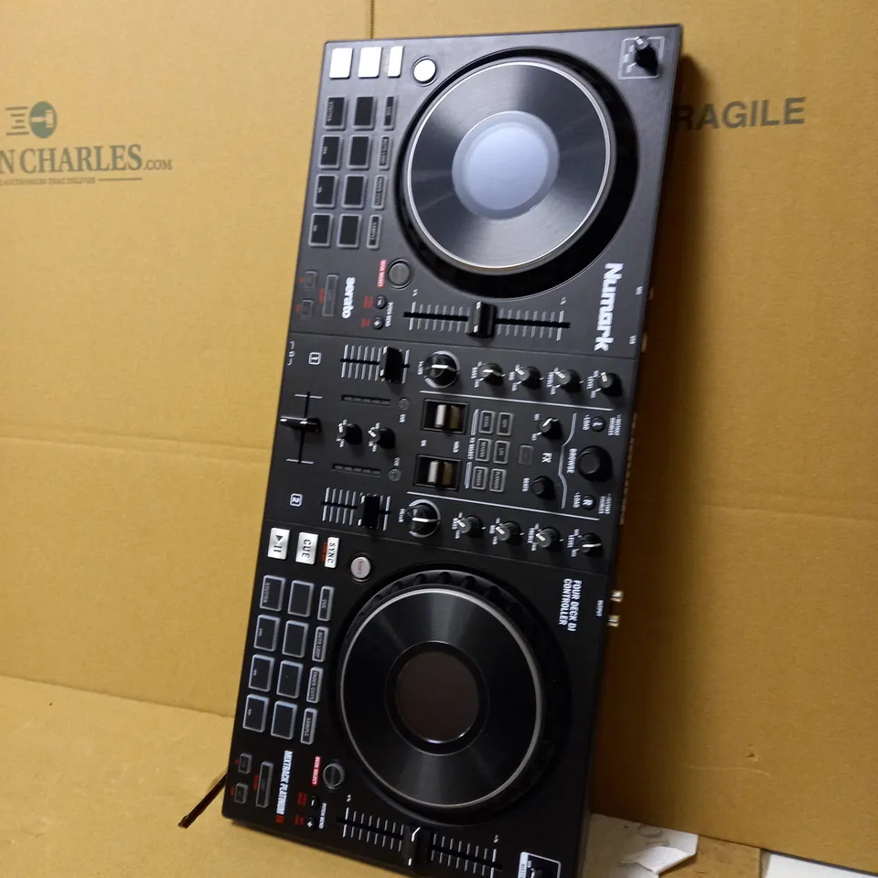 NUMARK MIXTRACK PLATINUM FX – DJ CONTROLLER FOR SERATO DJ