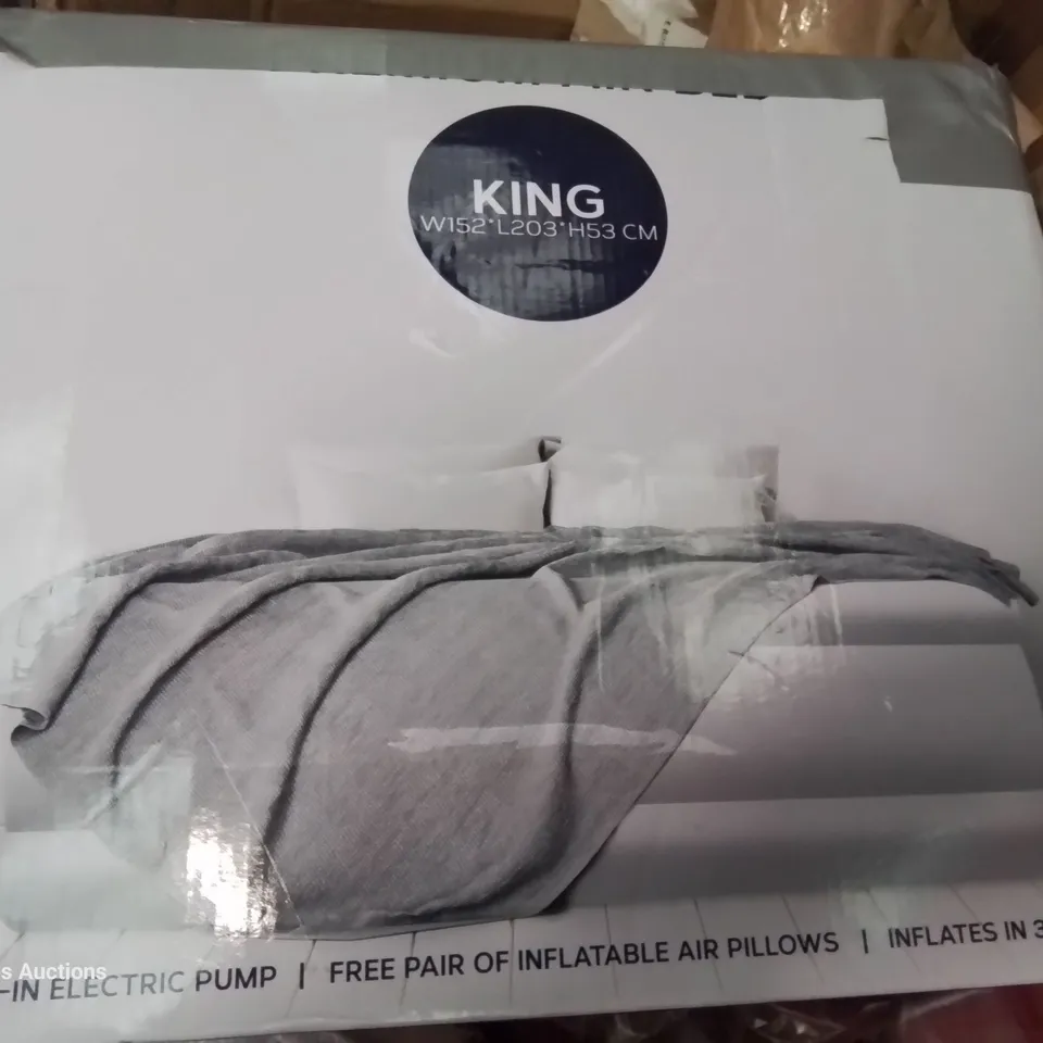 PALLET OF ASSORTED ITEMS TO INCLUDE, WORKOUT BAR, INFLATABLE AIR BEDS, RETRACTABLE BABY GATE, ROLL OF SPLIT CANE SEATING, CANDY FLOSS BAGS.