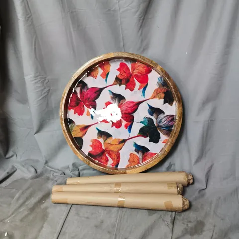 ROUND LEAF-PATTERN TABLE TOP WITH LEGS TO ASSEMBLE