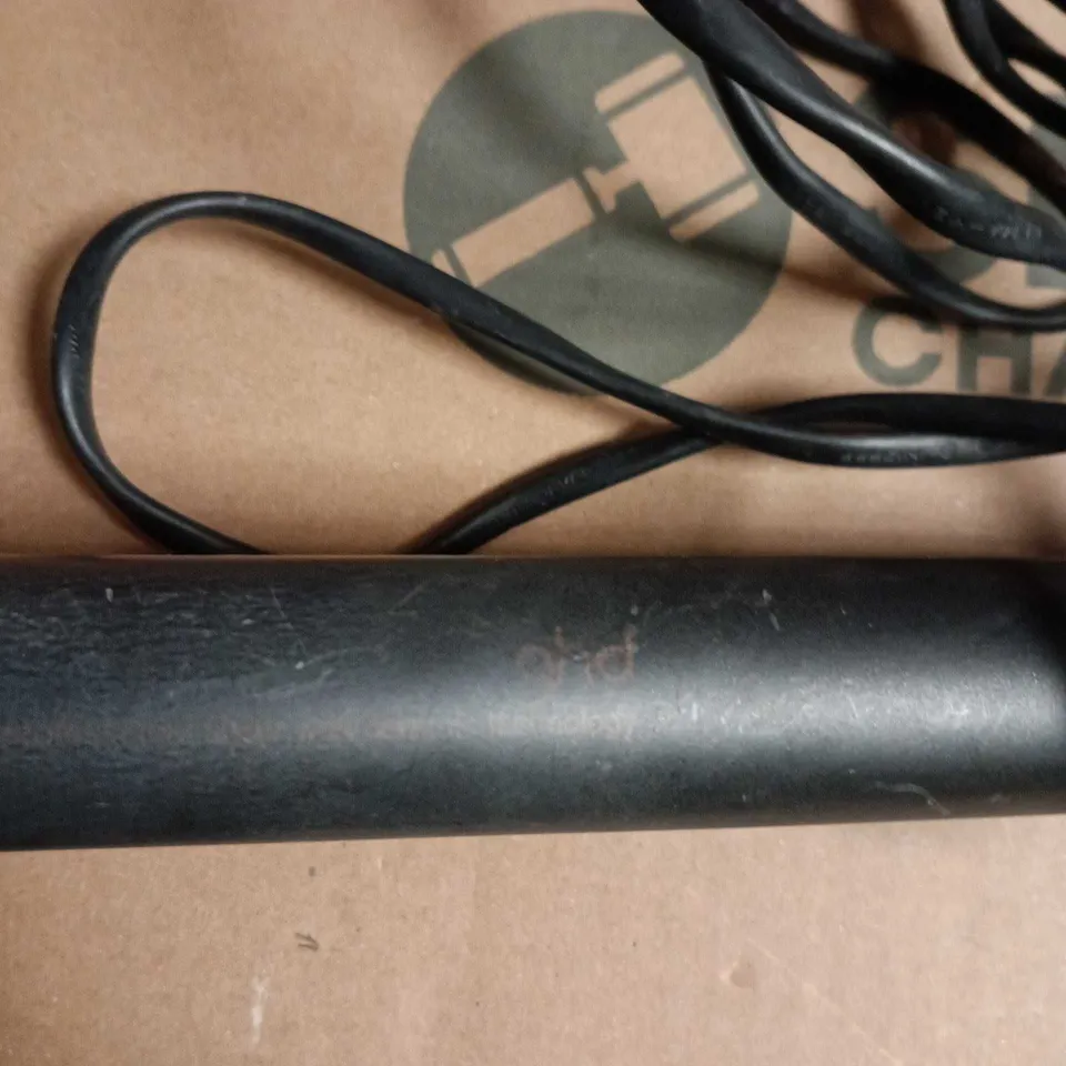 GHD CORDED BLACK HAIR STRAIGHTENER/FLAT IRON 