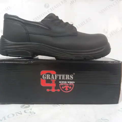 BOXED PAIR OF GRAFTERS SUPER WIDE EXTRA FITTING SAFETY SHOES IN BLACK EU SIZE 47