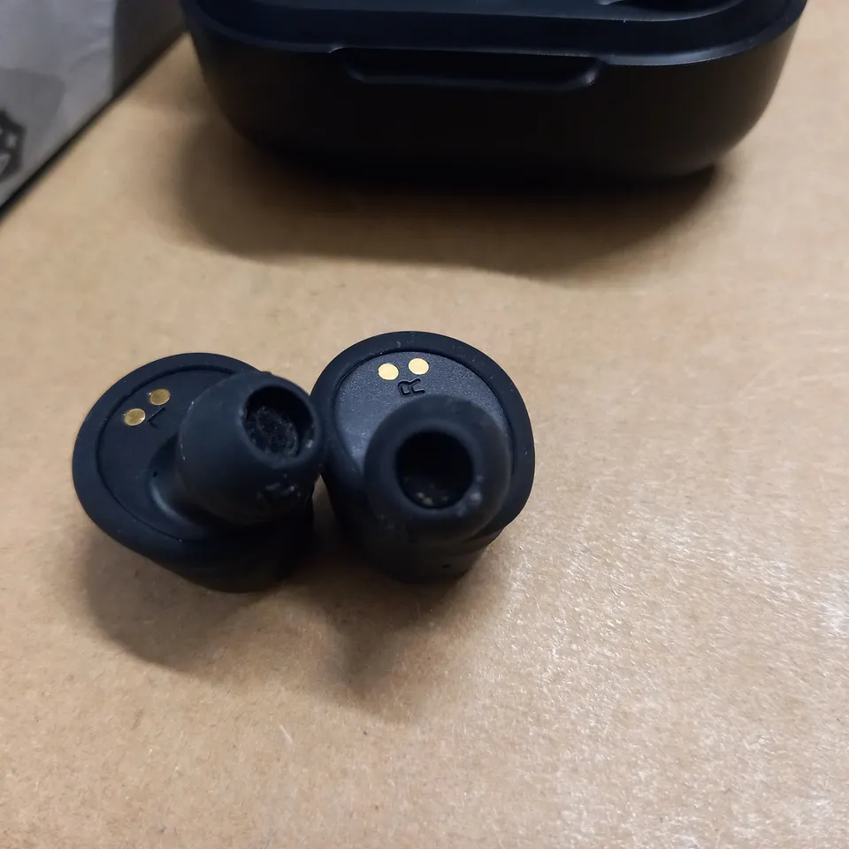 BLUETOOTH JBUD AIR TRUE WIRELESS 
