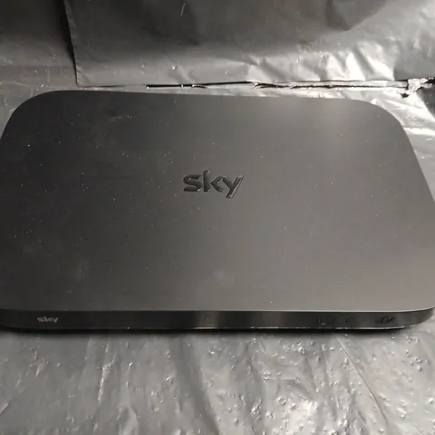 SKY SET-TOP BOX ES340A-D8, 1TB