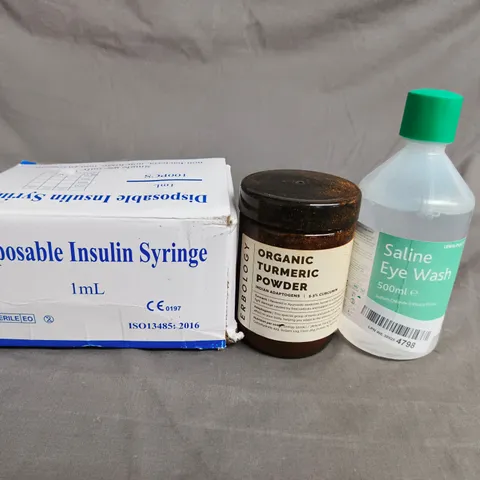 APPROX 10 ASSORTED ITEMS TO INCLUDE - DISPOSABLE INSULIN SYRINGE 1ML (BOXED), ORGANIC TURMERIC POWDER, SALINE EYE WASH 500ML 