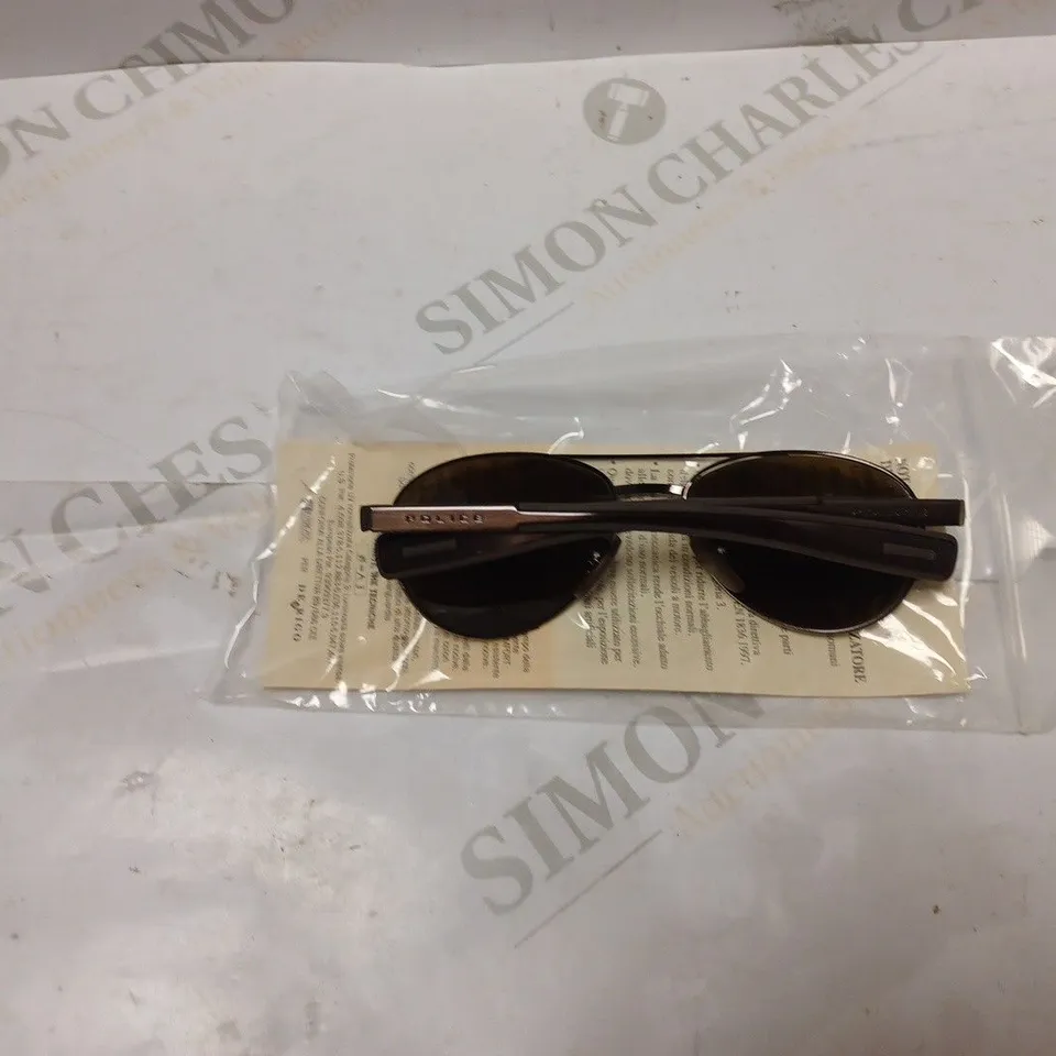 APPROX 15 DIERRE POLICE SUNGLASSES - 52603/0K05
