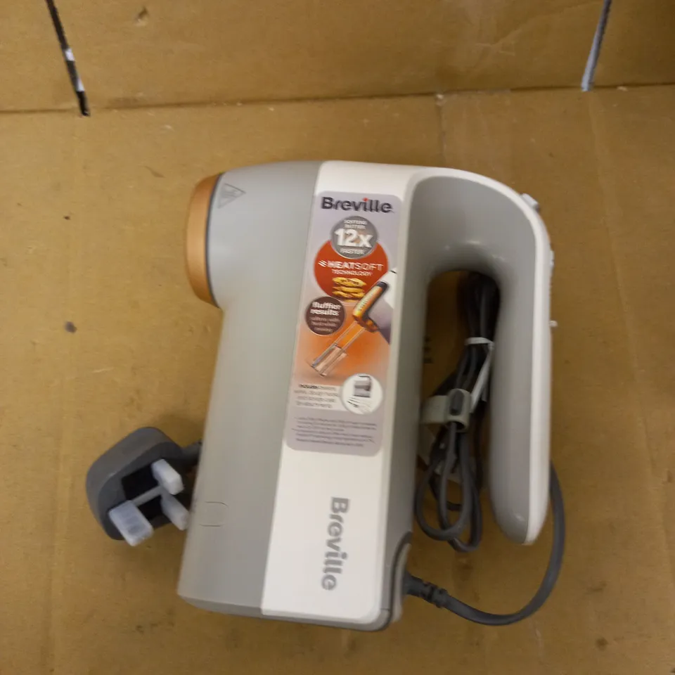 BREVILLE VFM021 HEATSOFT HAND MIXER 