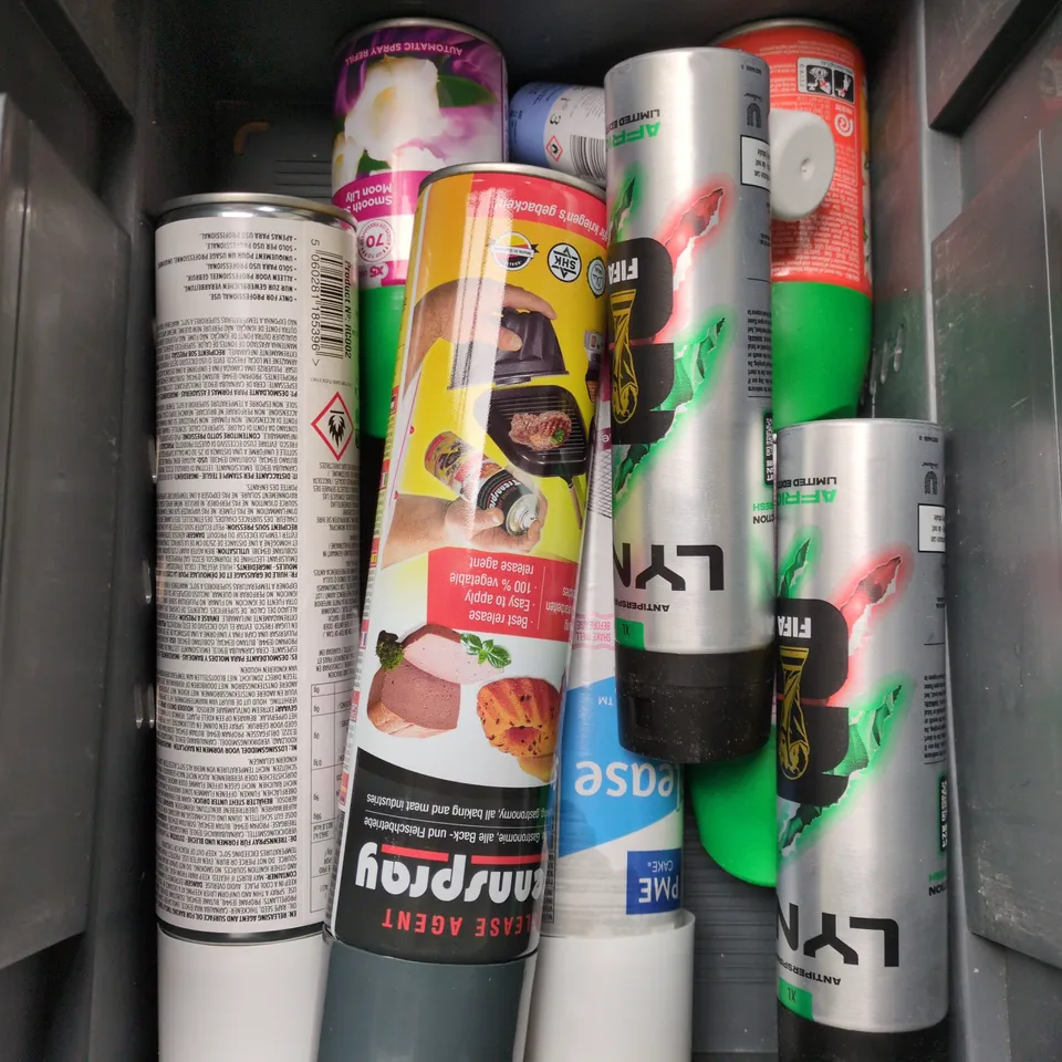 APPROXIMATELY 15 ASSORTED AEROSOLS TO INCLUDE AIR WICK PURE REFILL, WD-40 AND REBELLIOUS TEMPORARY HAIR COLOUR SPRAY