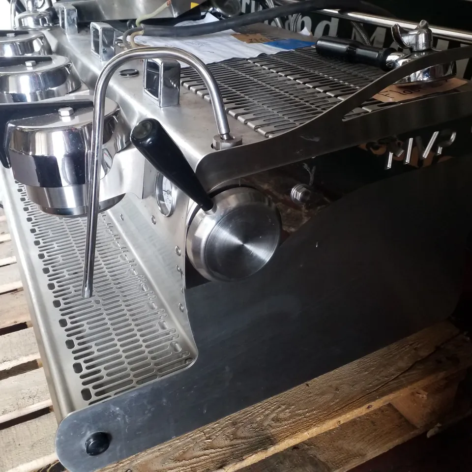 HYDRA MVP SYNMVP3 3-GROUP COMMERCIAL ESPRESSO/COFFEE MACHINE