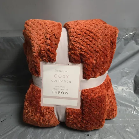 SLEEPDOWN COSY COLLECTION - SOFT TOUCH WAFFLE FLEECE THROW