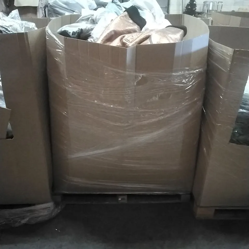 A PALLET CONTAINING APPROXIMATELY 60 BRAND NEW DESIGNER WOMEN'S CLOTHES WHICH INCLUDE; ONE STYLE OF JD WILLIAMS COAT IN VARIOUS SIZES