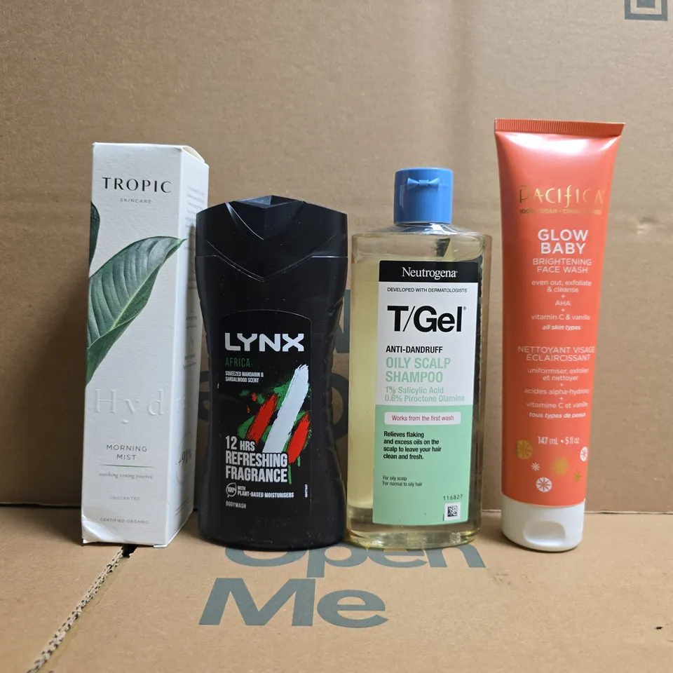 APPROXIMATELY 10 ASSORTED COSMETIC ITEMS TO INCLUDE LYNX, TROPIC, ETC - COLLECTION ONLY