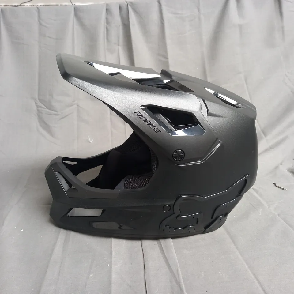 RAMPAGE PERFORMANCE BIKE HELMET