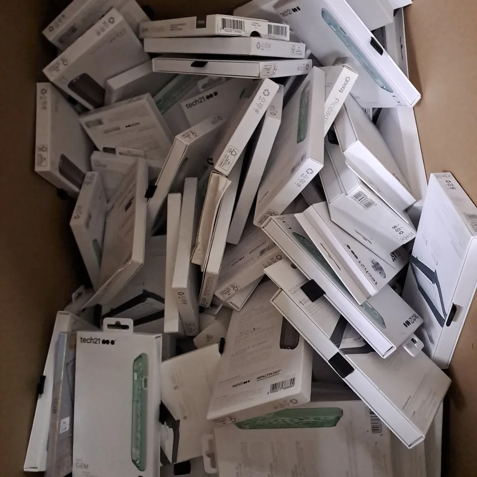 BOX OF APPROXIMATELY 100 ASSORTED PHONE CASES AND SCREEN PROTECTORS
