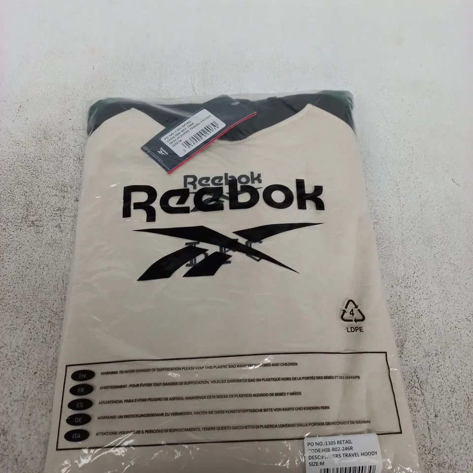 REEBOK PLAYERS TRAVEL HOODIE – SIZE M