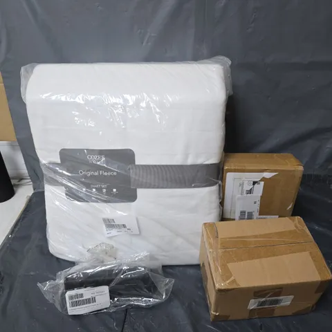 BOX OF APPROXIMATELY 15 ASSORTED ITEMS TO INCLUDE - BEDDING , SUNGLASSES , ETC 