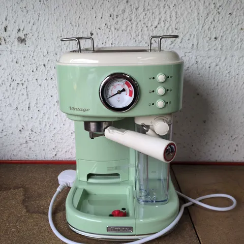 BOXED ARIEETE VINTAGE ESPRESSO COFFEE MACHINE 