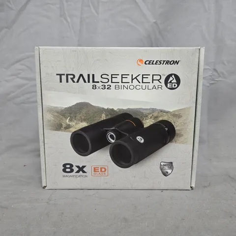 BOXED CELESTRON TRAILSEEKER 8X32MM BINOCULARS