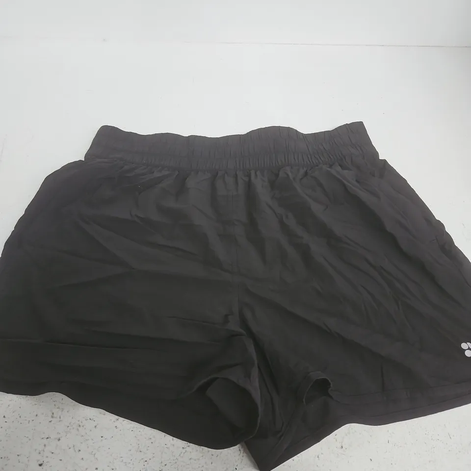 SWEATY BETTY BLACK WOMEN'S SHORTS – UK M
