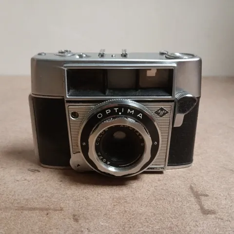 AGFA OPTIMA 35MM FILM CAMERA – COLOR-OPTAR S LENS, BLACK & SILVER