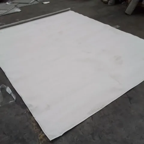QUALITY DESIGNER AREA RUG - APPROXIMATELY 260X200CM