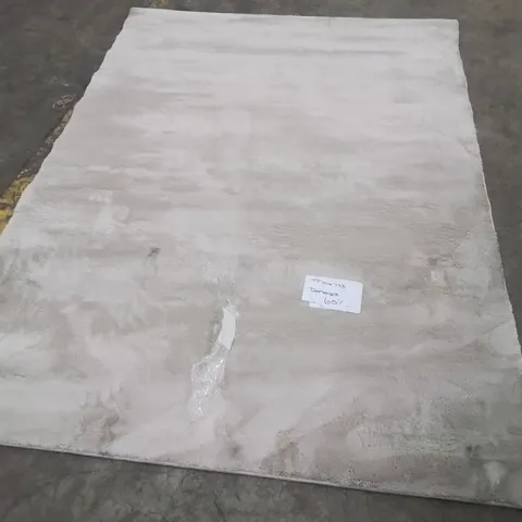 QUALITY DESIGNER AREA RUG - APPROXIMATELY 210X140CM